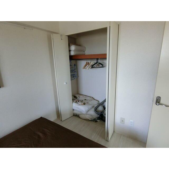 収納　設備