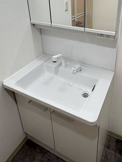 洗面設備　同仕様
