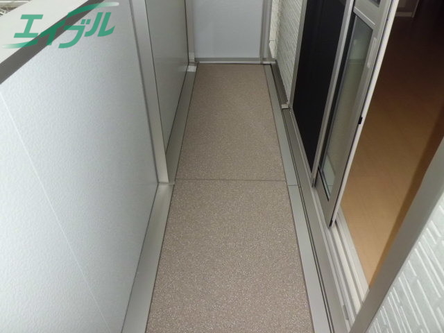 バルコニー　同型参考写真