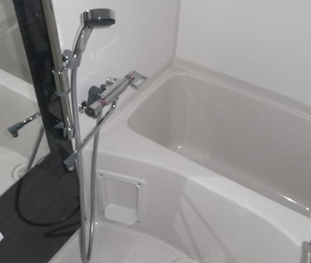 バス・シャワールーム　別部屋の画像を使用しております。
