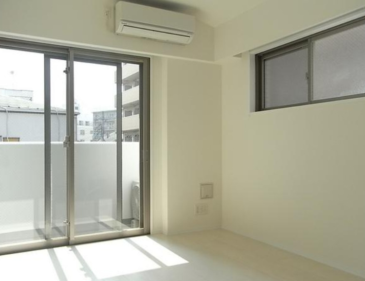 居室・リビング　別部屋の画像を使用しております。