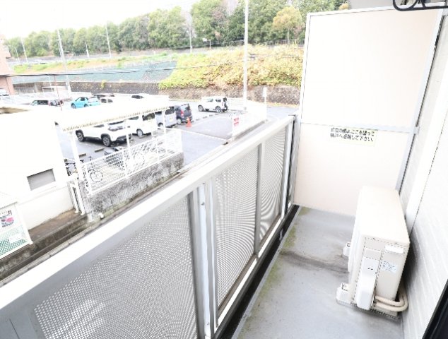 バルコニー　広々としたバルコニーです
