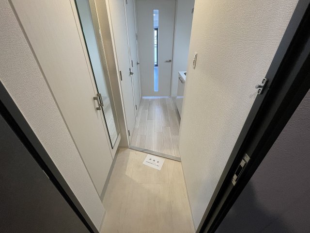 玄関　収納もある玄関です