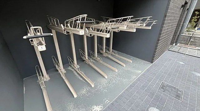 駐車場　駐輪場