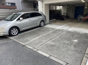駐車場　要空き確認。