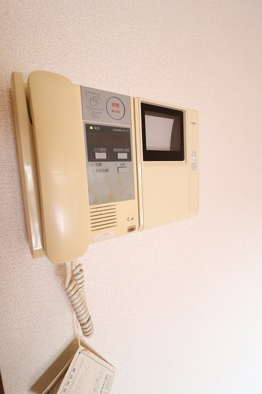 セキュリティ　写真は別のお部屋のものになります。