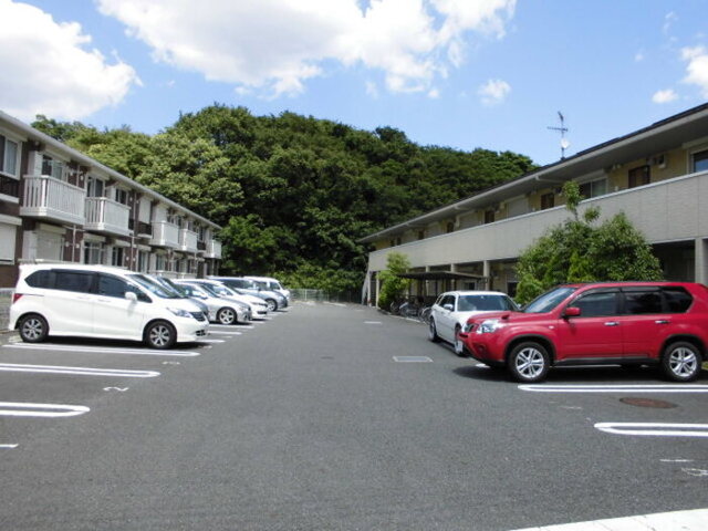 駐車場　駐車場