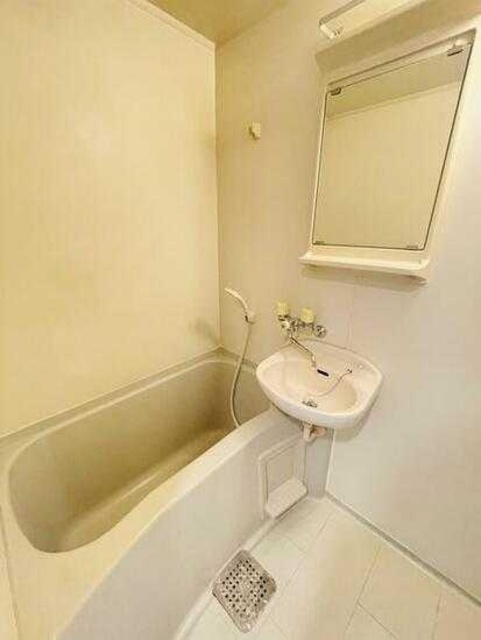 バス・シャワールーム　別部屋画像参照