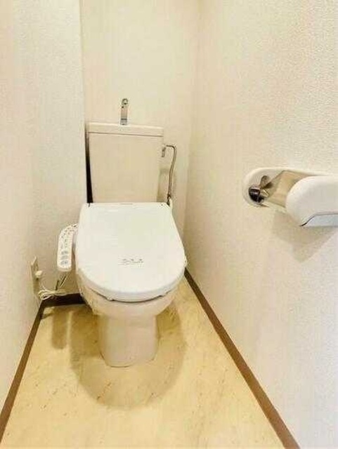 トイレ　別部屋画像参照