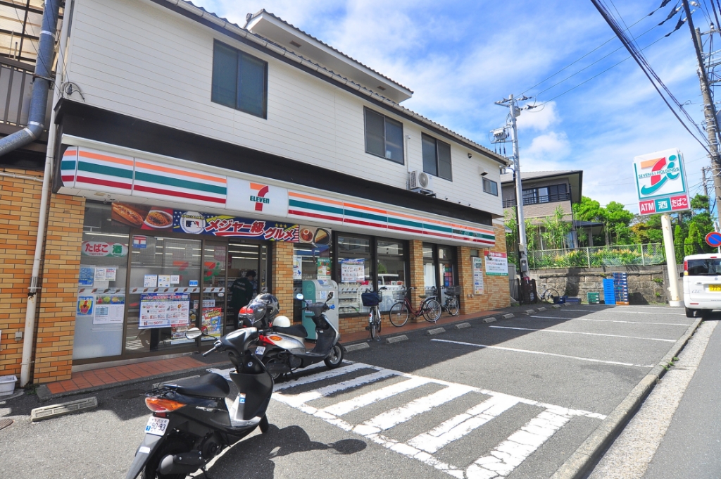 コンビニ　セブンイレブン 横浜寺前店（コンビニ）まで1194m