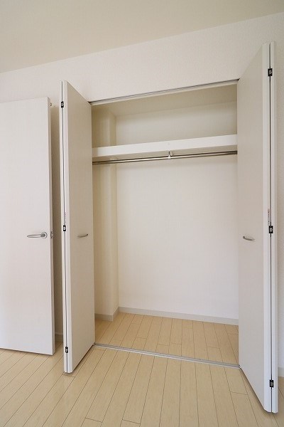 収納　7帖洋室のクローゼット収納