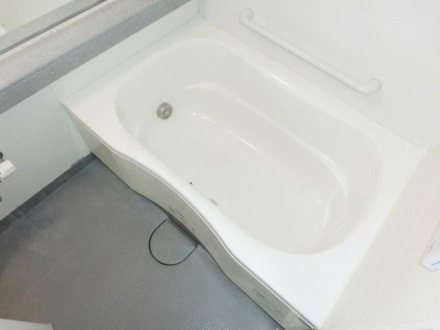 バス・シャワールーム　★ゆったりバスルーム★