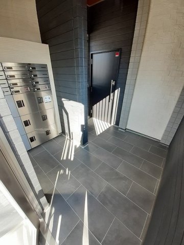 エントランス　毎日通るエントランスはこのようになっています