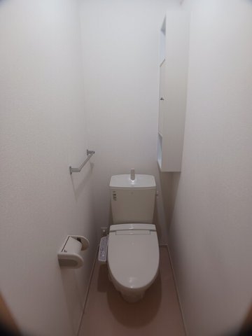 トイレ　コンパクトで使いやすいトイレです
