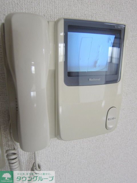 セキュリティ　★モニターつきインターフォンです。★