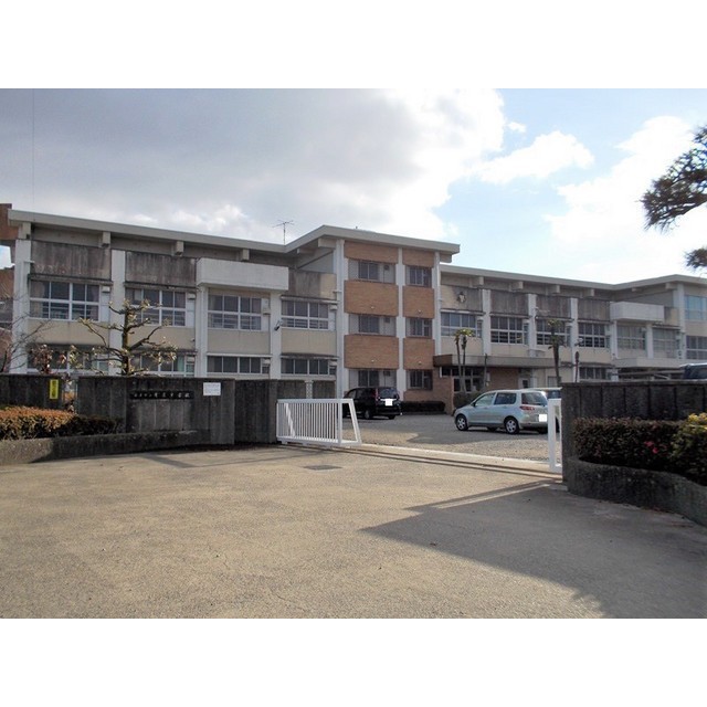中学校　厚見中学校（中学校）まで80m