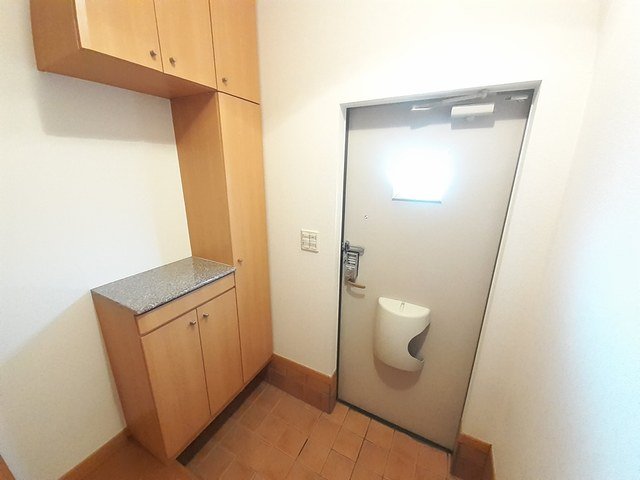 玄関　明るい玄関です