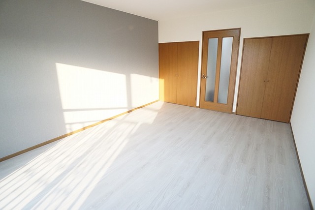 居室・リビング　※リノベーション実施済みの別のお部屋の写真です。