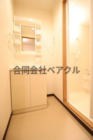 洗面設備　広い洗面スペース