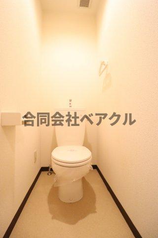 トイレ　落ち着いたトイレです