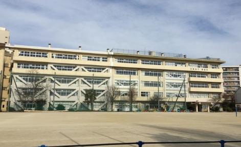 小学校　松戸市立梨香台小学校（小学校）まで928m
