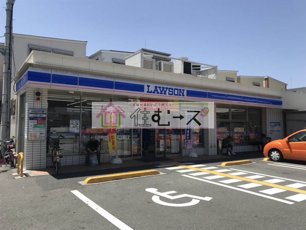 コンビニ　ローソン　長吉出戸店（コンビニ）まで696m