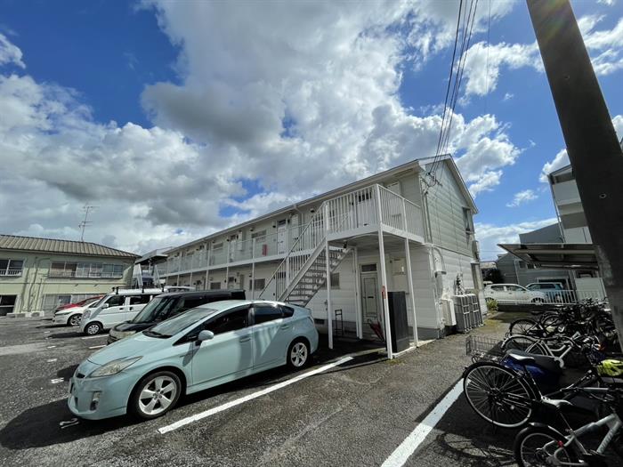 駐車場　駐車場敷地内とれます