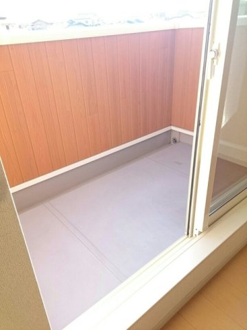 バルコニー　広々としたバルコニーです