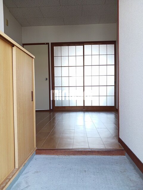 玄関　玄関