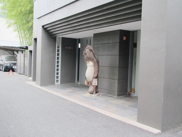 建物外観　★エントランス入り口★