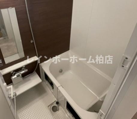 バス・シャワールーム　お風呂です