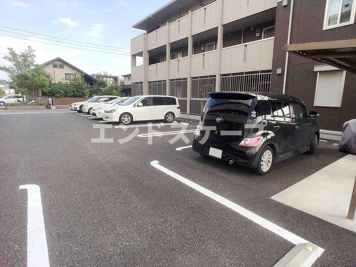 駐車場　高崎、前橋のお部屋探しはエンドスケープまで！お客様の理想お聞