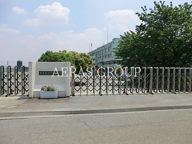 小学校　厚木市立戸室小学校（小学校）まで1019m