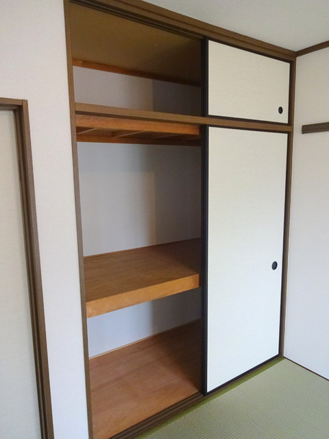 収納　★収納スペース・上部も有りたっぷり入ります★