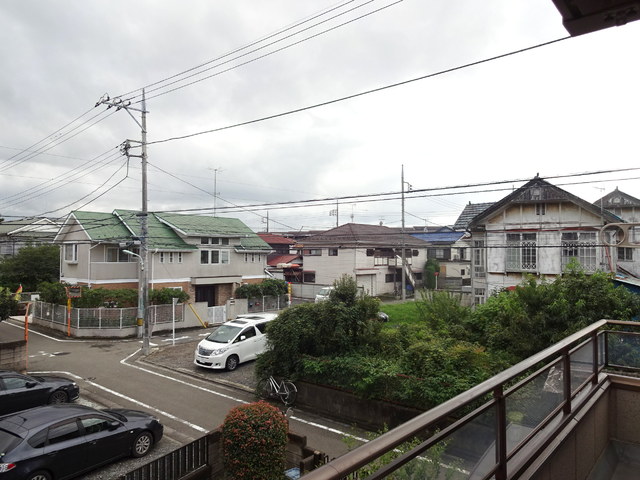 眺望　★ベランダからの眺望・住宅地で開放間あり★