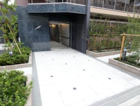 エントランス　弊社は都内全域の物件をご紹介可能です！
