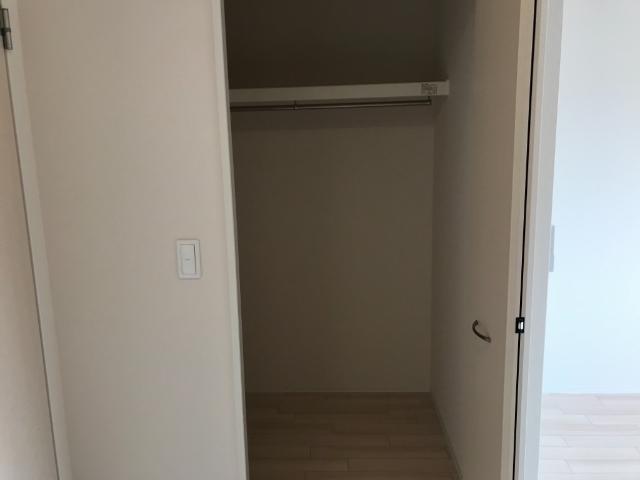 収納　ウォークインクローゼット