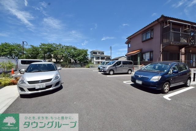 駐車場　★お部屋探しはタウンハウジング稲田堤店まで★