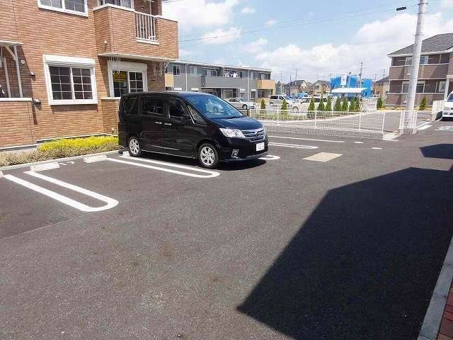 駐車場　物件画像