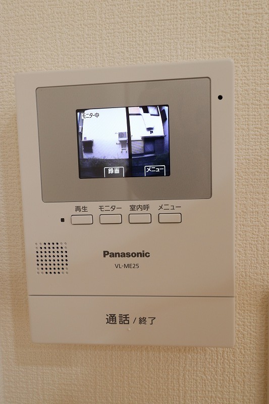 セキュリティ　同物件、別号室の写真です。