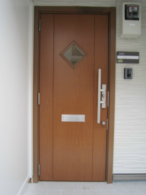 玄関　オシャレな玄関ドア。別部屋参考写真。