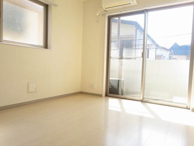 その他部屋・スペース　※別室参考写真（角部屋ではありません）