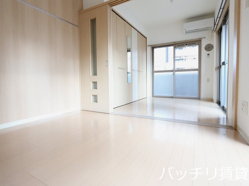 バルコニー　※同型タイプの為現状優先