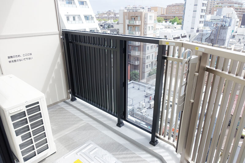 バルコニー　バルコニー