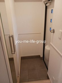 玄関　同施工会社参考写真
