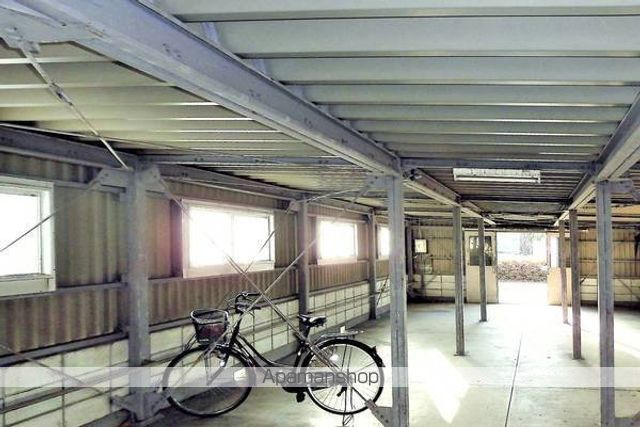 その他　駐輪場（その他）まで50m