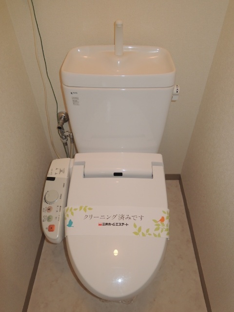 トイレ　掲載写真は他号室のもの