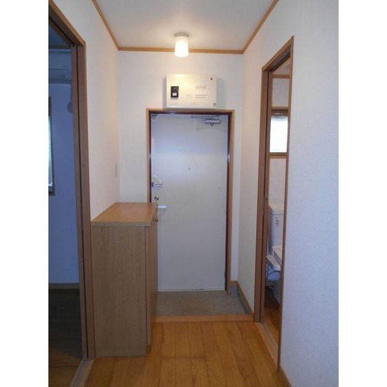 玄関　同タイプ別部屋参考写真