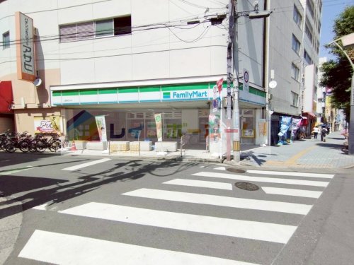 コンビニ　ファミリーマート 上福岡北口店（コンビニ）まで641m