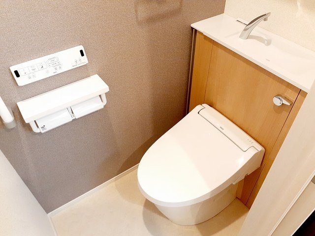 トイレ　ゆったりとした空間のトイレです
